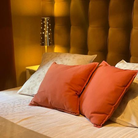 Les 3 Rois By Yy Hotel Villers-Bocage  Luaran gambar