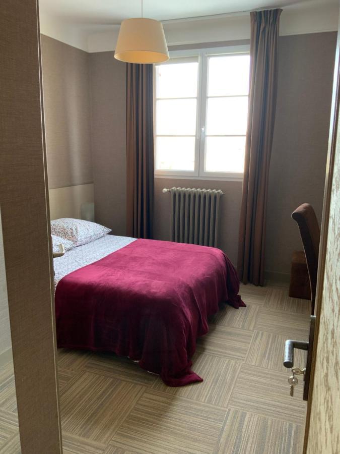 Les 3 Rois By Yy Hotel Villers-Bocage  Luaran gambar