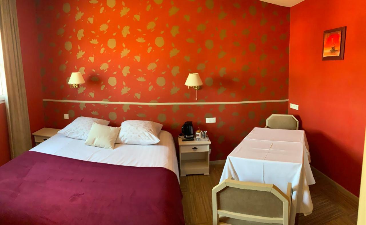 Les 3 Rois By Yy Hotel Villers-Bocage  Luaran gambar