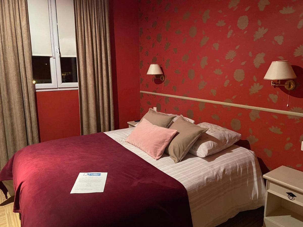 Les 3 Rois By Yy Hotel Villers-Bocage  Luaran gambar
