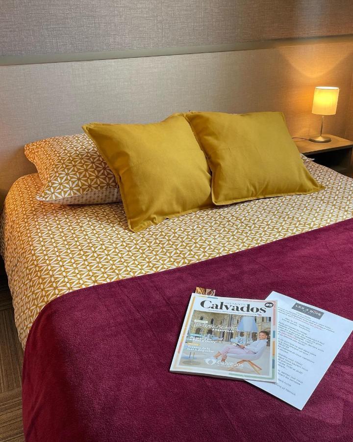 Les 3 Rois By Yy Hotel Villers-Bocage  Luaran gambar