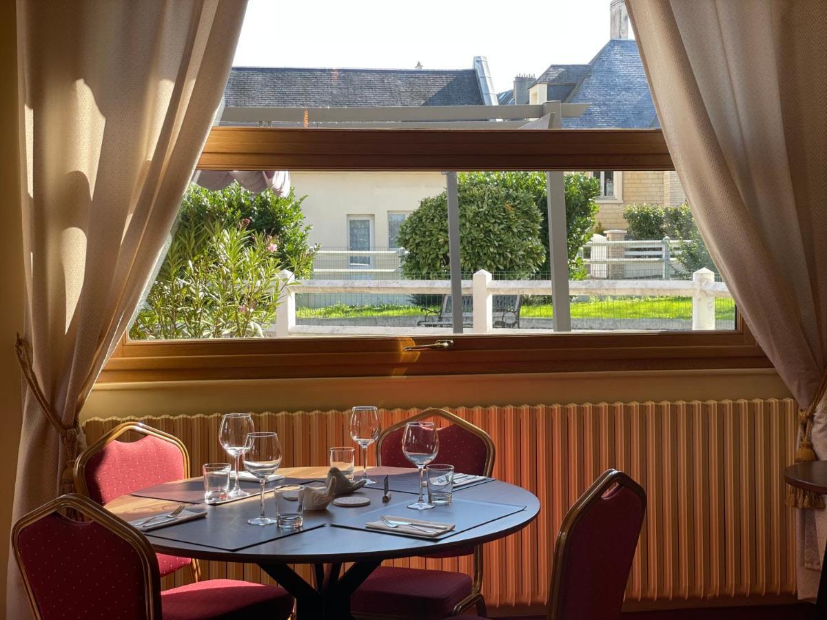 Les 3 Rois By Yy Hotel Villers-Bocage  Luaran gambar
