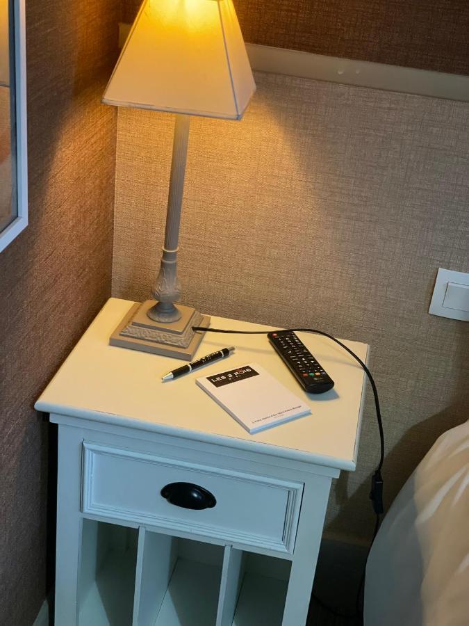 Les 3 Rois By Yy Hotel Villers-Bocage  Luaran gambar