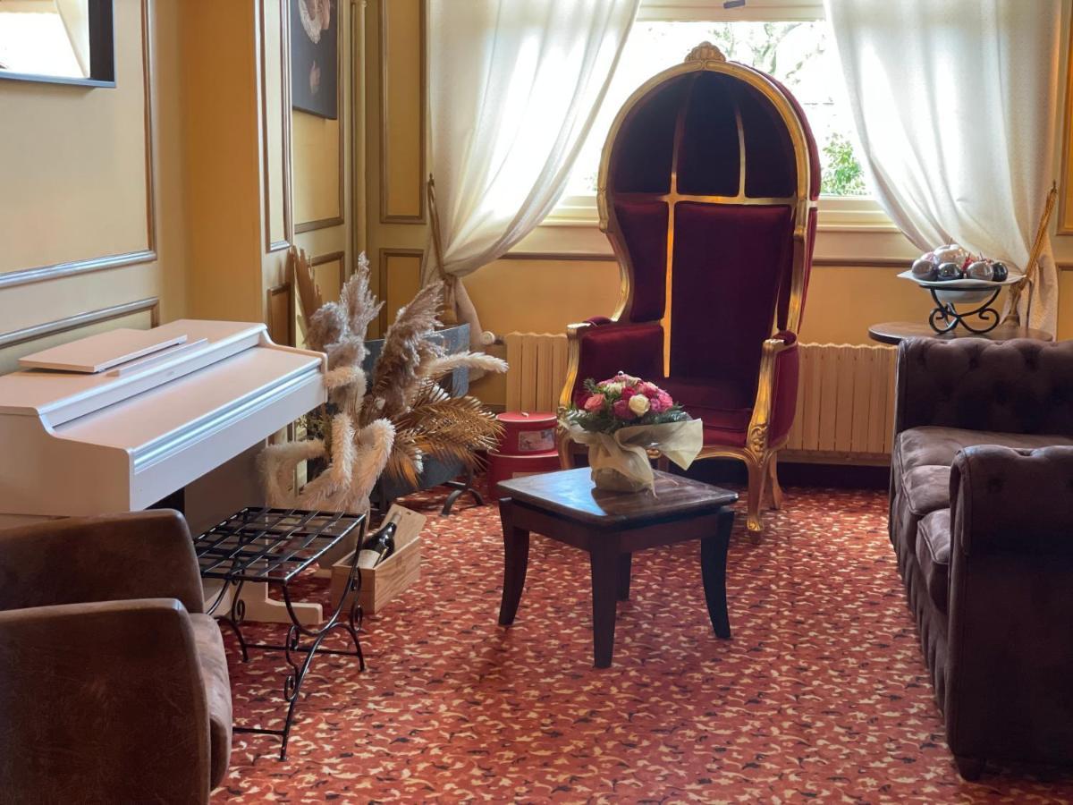 Les 3 Rois By Yy Hotel Villers-Bocage  Luaran gambar